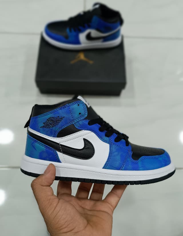 کتونی بچه گانه نایک ایر جردن ۱ ساقدار تای دای آبی Nike air jordan 1 high Tie Dye