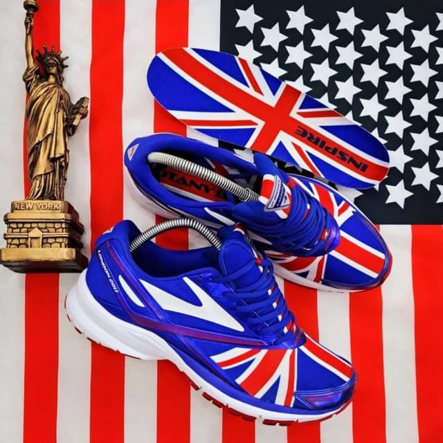 کتونی بروکس لانچ لندن کار خاص و بی نظیر ترند brooks launch 2017