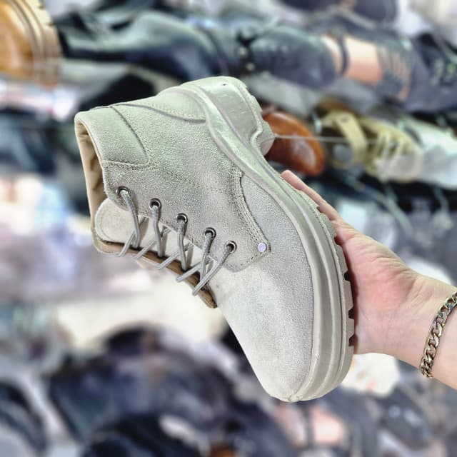 کفش کار و کوهنوردی و پیاده روی مدل الوند با زیره کاملا پیو و رویه چرم وتزریق مستقیم سایز 40تا45