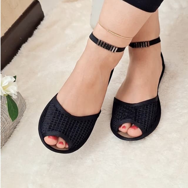 پاپوش مجلسی زنانه کفه چرم طرح بافت مخملی