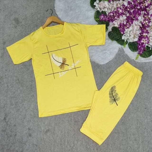 ست تاب شلوارک پر با رنگبندی جذاب 