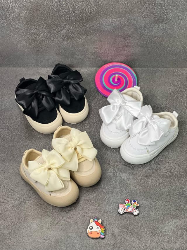 ونس عروسکی پاپیون