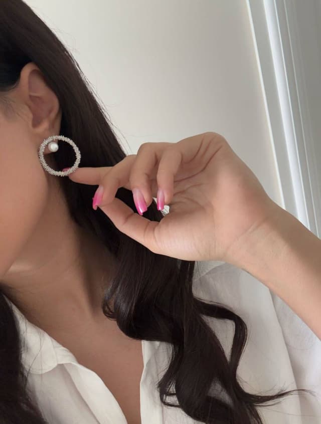 گوشواره کیارا خاویاری