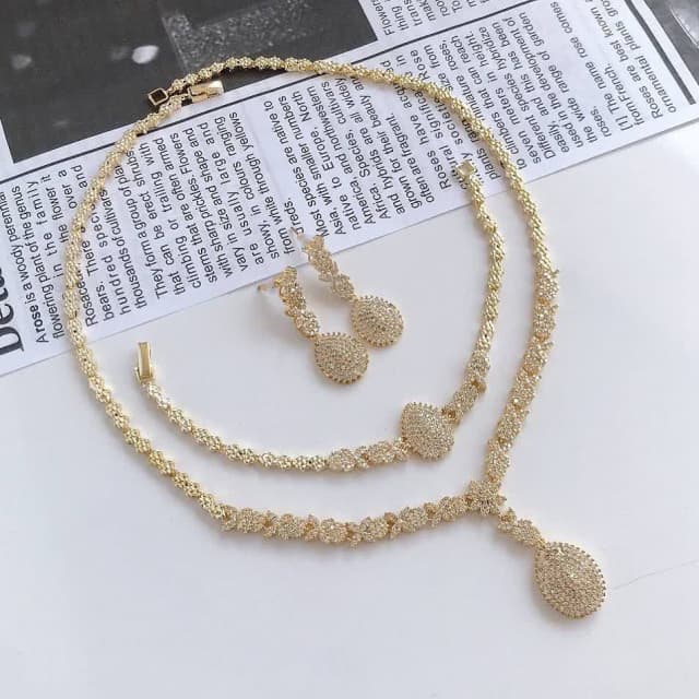 سرویس نگینی زمردی برنجی مجلسی 9009501100