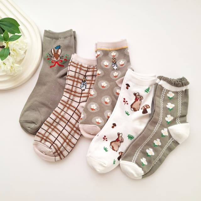 جوراب ساقدار زنانه فانتزی رنگ کرم سبز